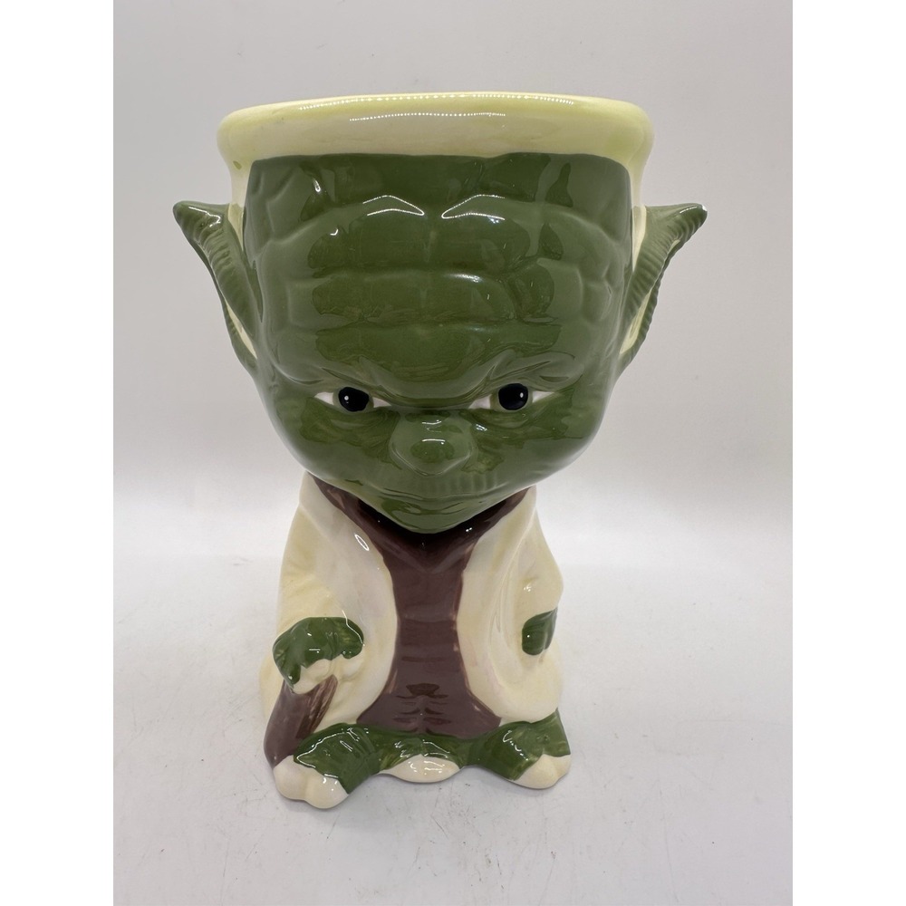 YODA Star Wars Mug Cup Disney 3D Ceramic Goblet Galerie Lucas Films Collectible‎